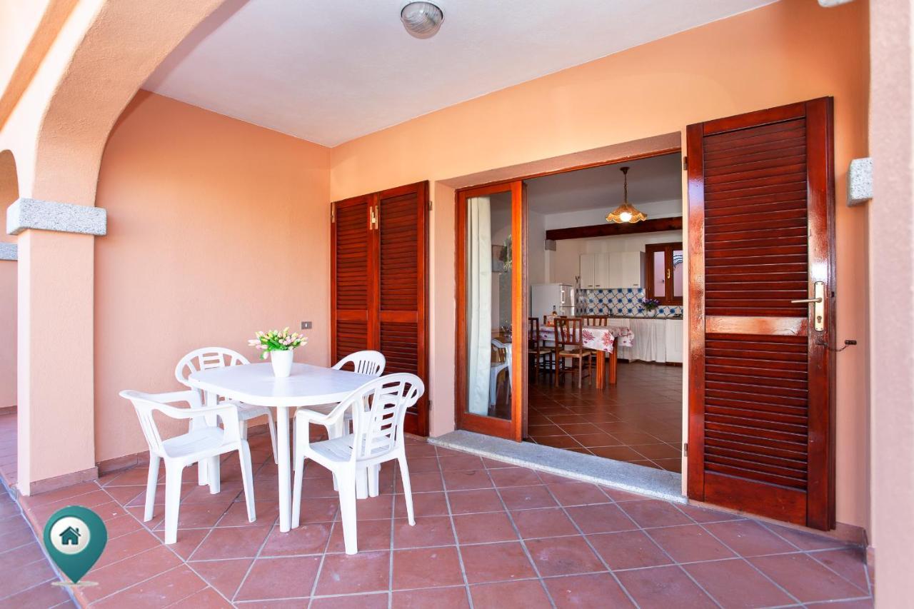Residence Cinta 3 San Teodoro  Exteriör bild